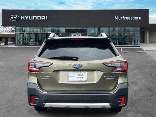 2022 Subaru Outback Touring