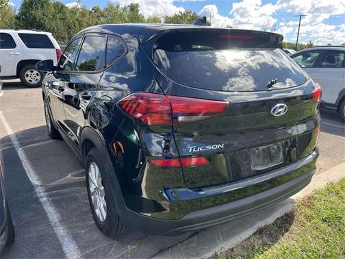 2020 Hyundai TUCSON SE