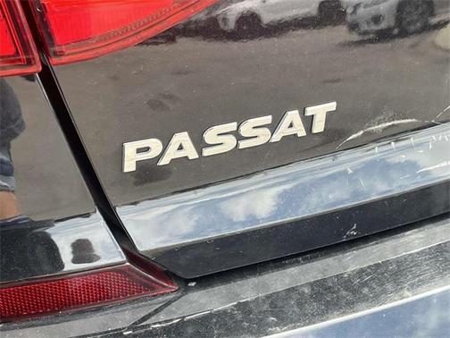 2016 Volkswagen Passat 1.8T S