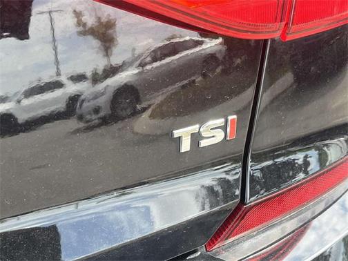 2016 Volkswagen Passat 1.8T S