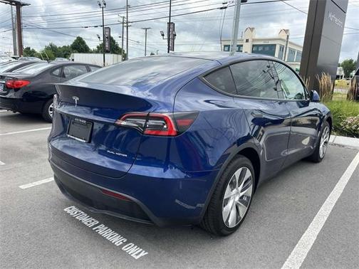 2021 Tesla Model Y Long Range Dual Motor All-Wheel Drive