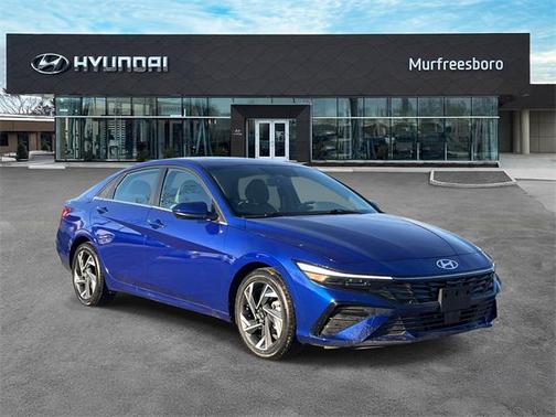 2025 Hyundai ELANTRA SEL