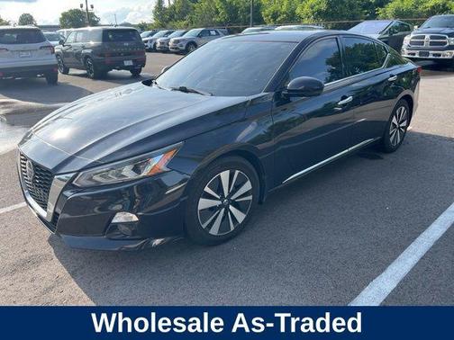 Super Black 2019 Nissan Altima 2.5 SL