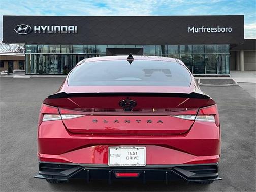 2022 Hyundai ELANTRA SEL