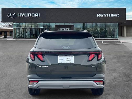 2025 Hyundai TUCSON SEL