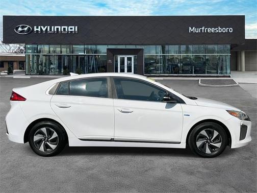 2017 Hyundai IONIQ Hybrid SEL