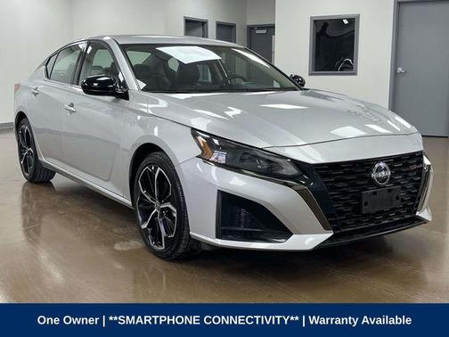 Brilliant Silver Metallic 2024 Nissan Altima SR FWD