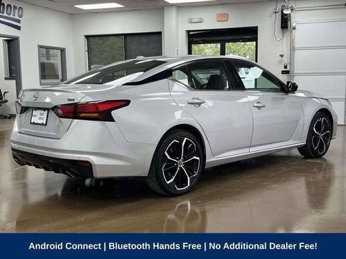 Brilliant Silver Metallic 2024 Nissan Altima SR FWD