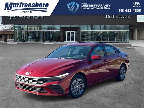 2024 Hyundai ELANTRA SEL