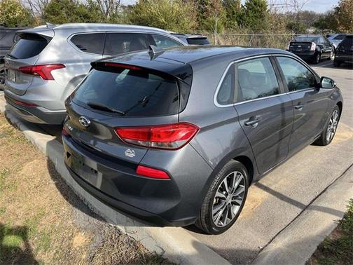 2018 Hyundai Elantra GT Base