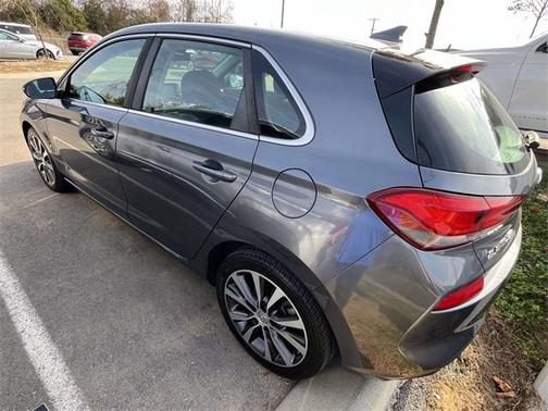 2018 Hyundai Elantra GT Base