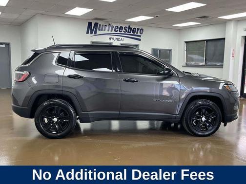 Granite Crystal Metallic Clearcoat 2022 Jeep Compass Latitude