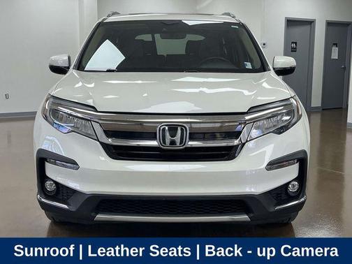 White Diamond Pearl 2019 Honda Pilot Touring 8-Passenger