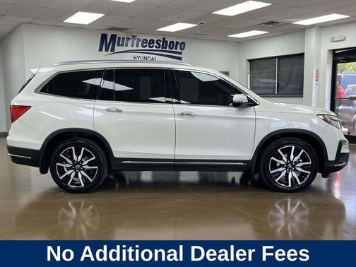 White Diamond Pearl 2019 Honda Pilot Touring 8-Passenger