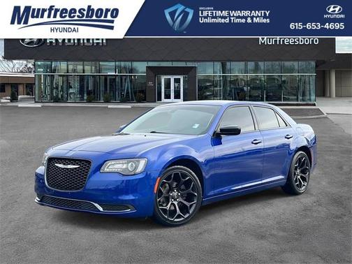 2019 Chrysler 300 Touring