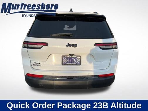 Bright White Clearcoat 2024 Jeep Grand Cherokee L Altitude