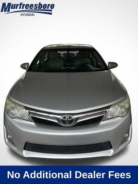 Classic Silver Metallic 2013 Toyota Camry SE
