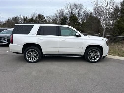 2017 GMC Yukon SLT