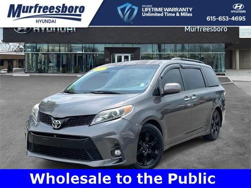 2013 Toyota Sienna SE