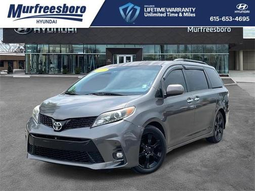 2013 Toyota Sienna SE