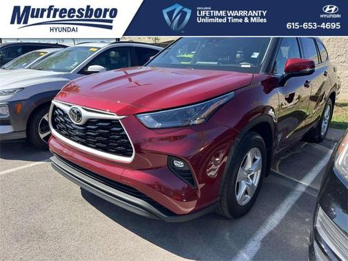 2022 Toyota Highlander LE