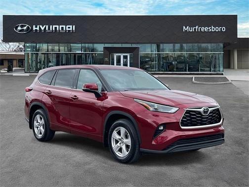 2022 Toyota Highlander LE