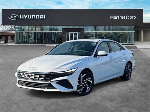 2025 Hyundai ELANTRA SEL