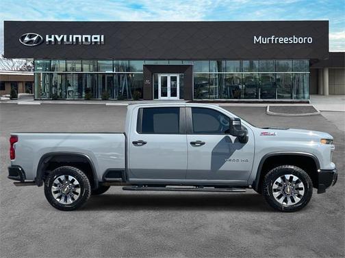 2024 Chevrolet Silverado 2500 Custom
