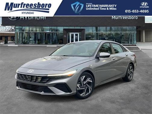 2025 Hyundai ELANTRA SEL