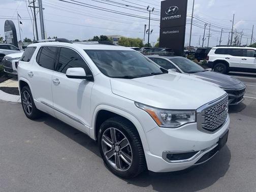 2017 GMC Acadia Denali