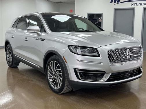 2019 Lincoln Nautilus Reserve