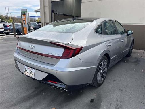 2022 Hyundai SONATA Limited