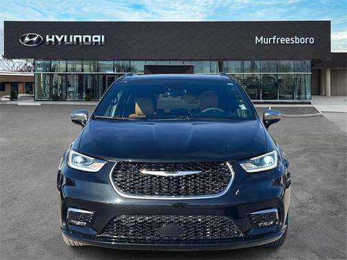 2022 Chrysler Pacifica L