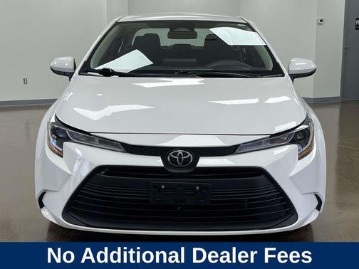 Ice Cap 2025 Toyota Corolla LE