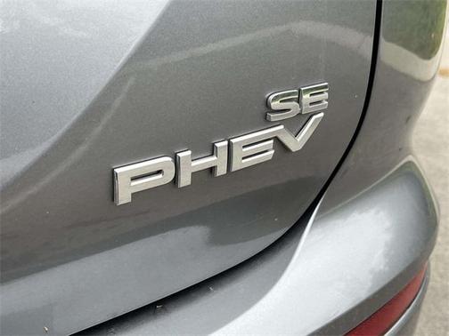 2023 Mitsubishi Outlander PHEV SE S-AWC