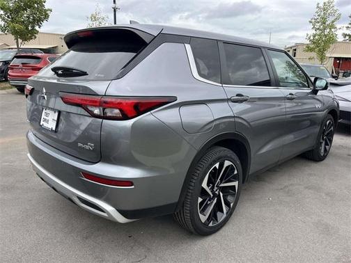 2023 Mitsubishi Outlander PHEV SE S-AWC