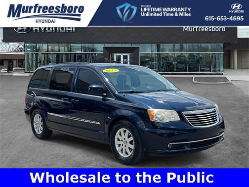 2013 Chrysler Town & Country Touring