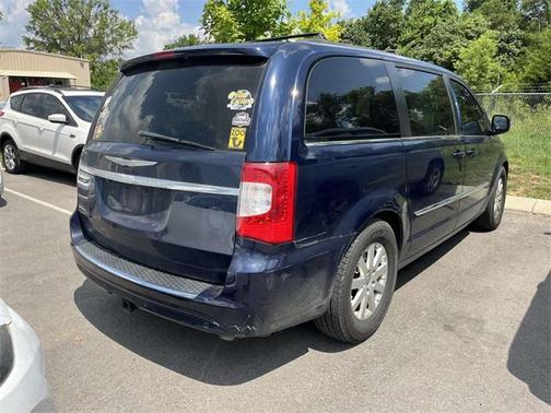2013 Chrysler Town & Country Touring