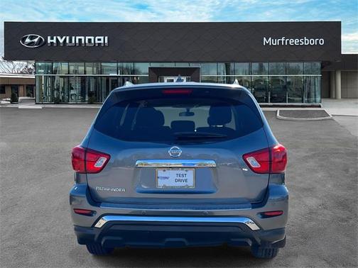 2020 Nissan Pathfinder S 2WD