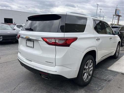 2021 Chevrolet Traverse Premier