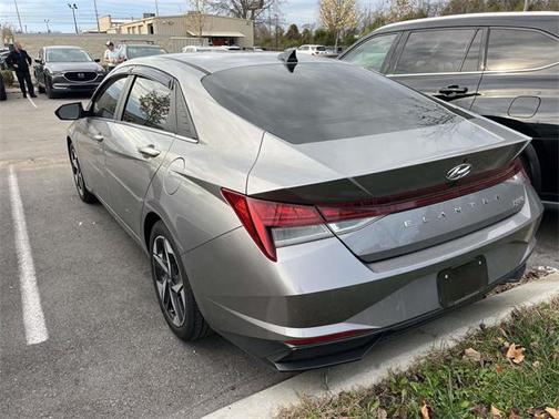 2023 Hyundai ELANTRA HEV Limited