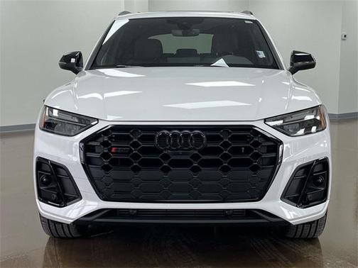 2024 Audi SQ5 3.0T Premium Plus