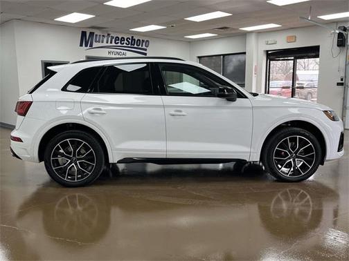 2024 Audi SQ5 3.0T Premium Plus