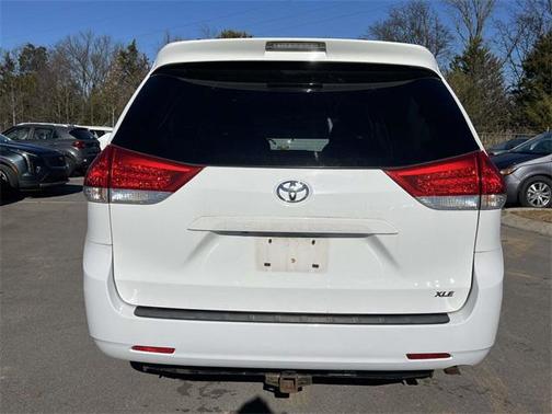 2012 Toyota Sienna XLE