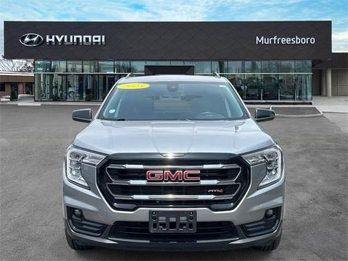 2023 GMC Terrain AWD AT4