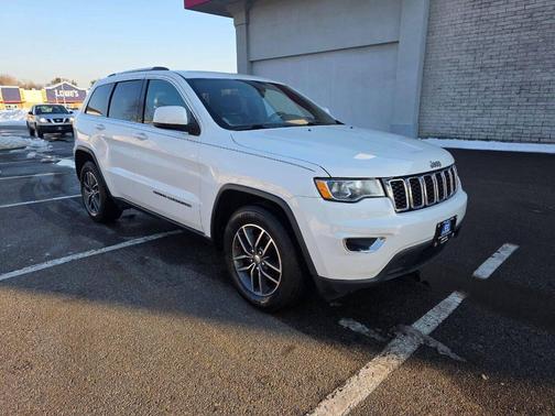 2018 Jeep Grand Cherokee Laredo E