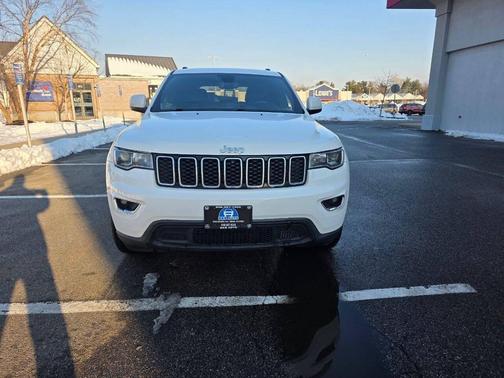 2018 Jeep Grand Cherokee Laredo E