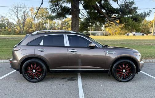 2005 INFINITI FX35 Base