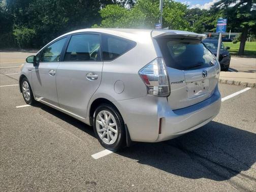 2012 Toyota Prius v Five