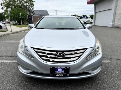 2013 Hyundai SONATA Limited